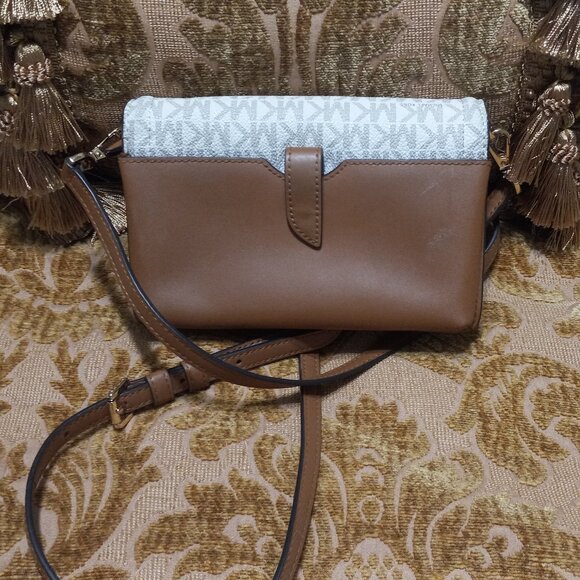 Micheal Kors Jet Set Small Logo Smartphone Convertible Crossbody Bag - Picture 7 of 16